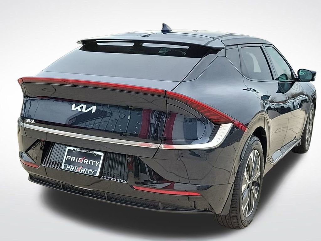 Used 2022 Kia EV6 Wind image 5