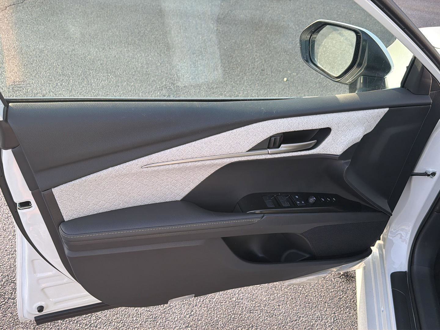 New 2026 Toyota Camry XLE AWD/4WD image 16