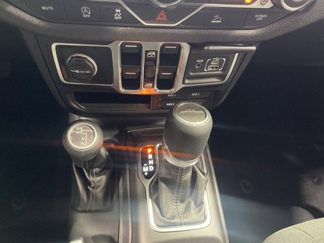 New 2025 Jeep Gladiator Sport image 19