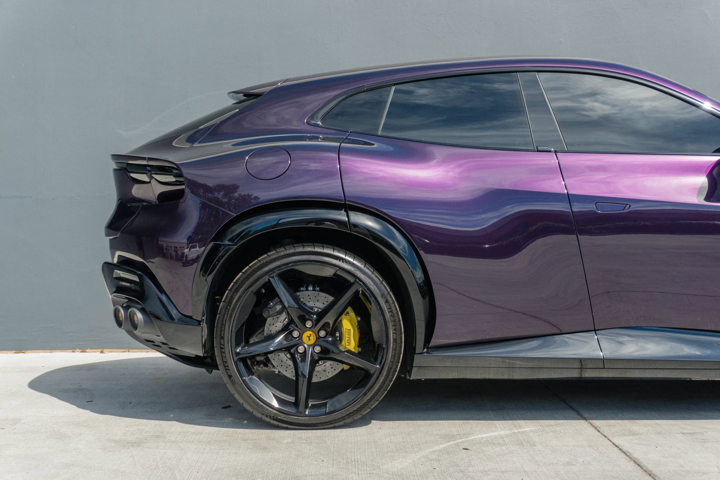 Used 2024 Ferrari Purosangue image 34