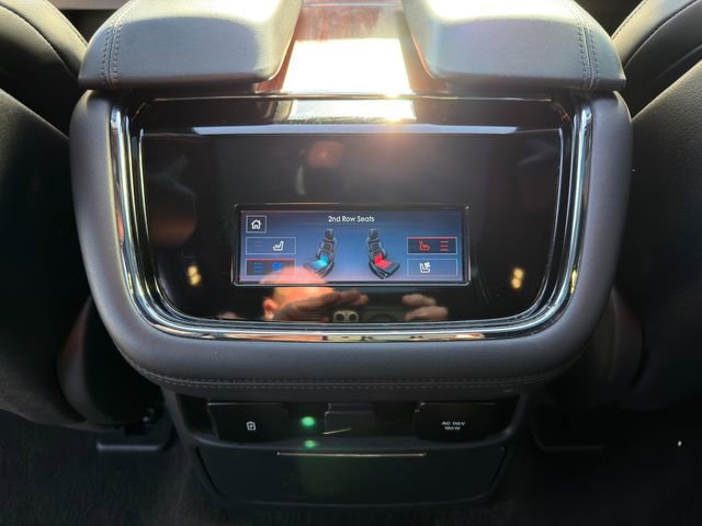 Used 2024 Lincoln Navigator Reserve AWD/4WD image 19