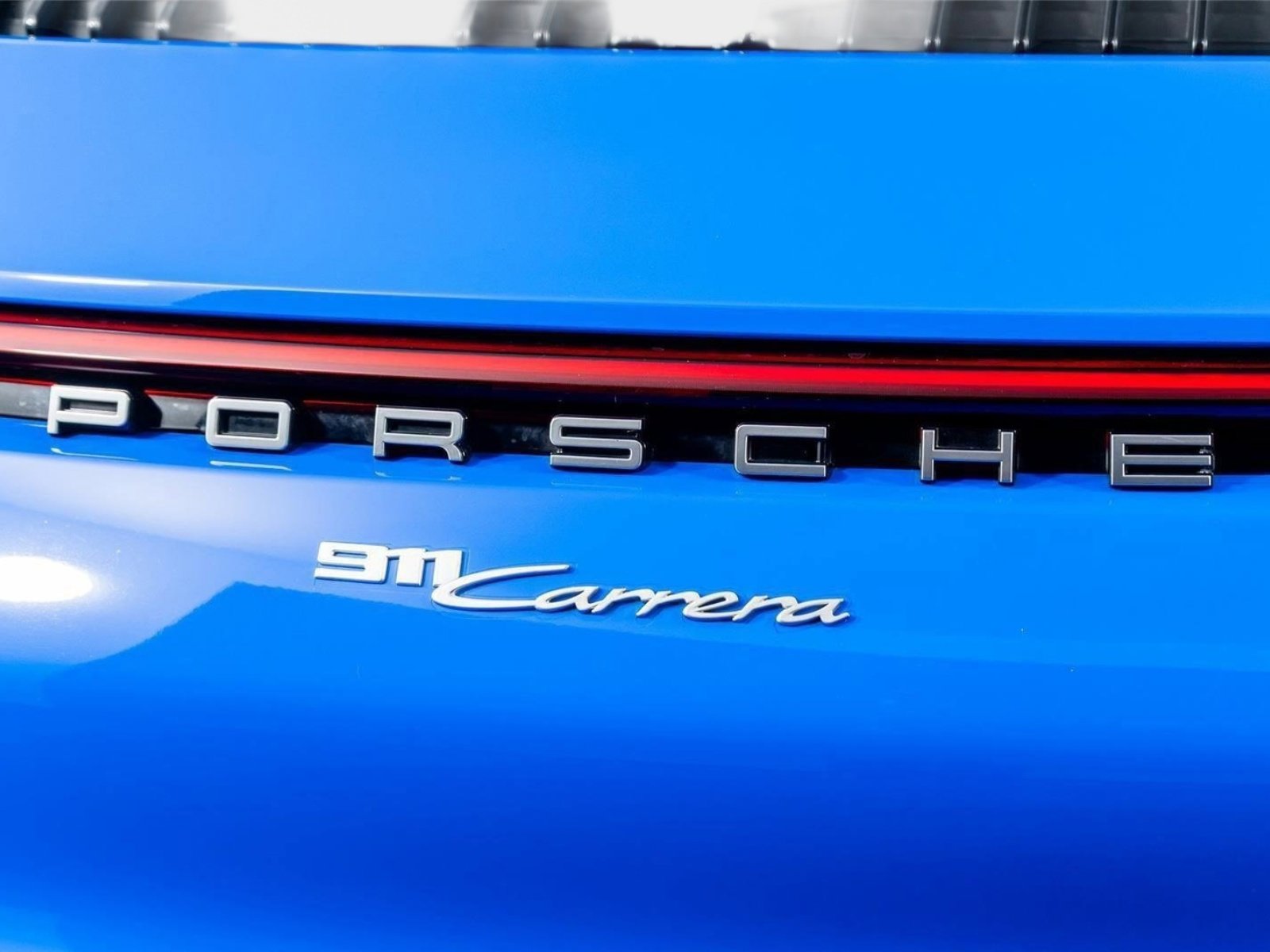 Used 2022 Porsche 911 Carrera RWD image 14