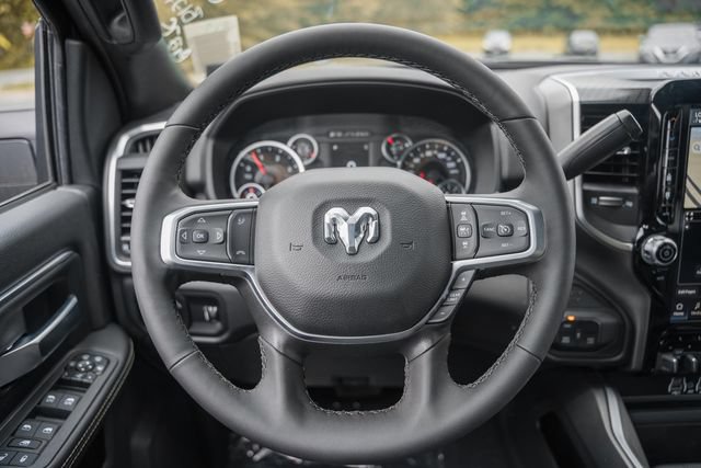 New 2026 RAM 3500 Big Horn AWD/4WD image 39