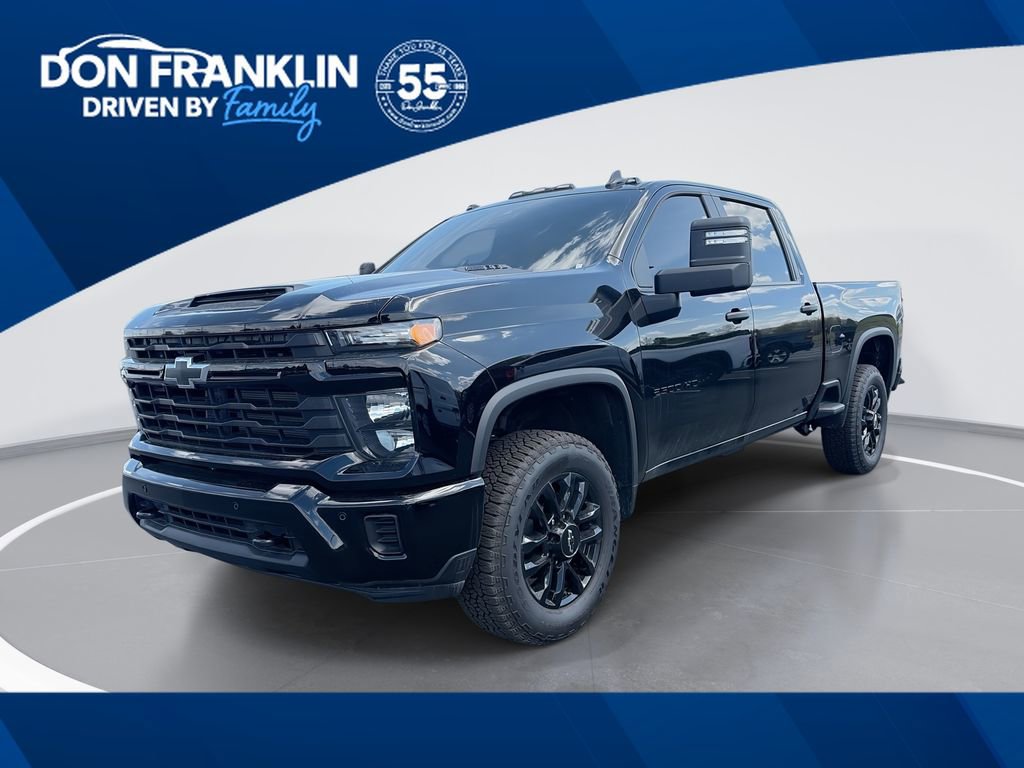 Used 2026 Chevrolet Silverado 2500 Custom w/ Custom Value Package image 1