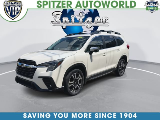 Used 2023 Subaru Ascent Limited w/ Technology Package AWD/4WD image 4