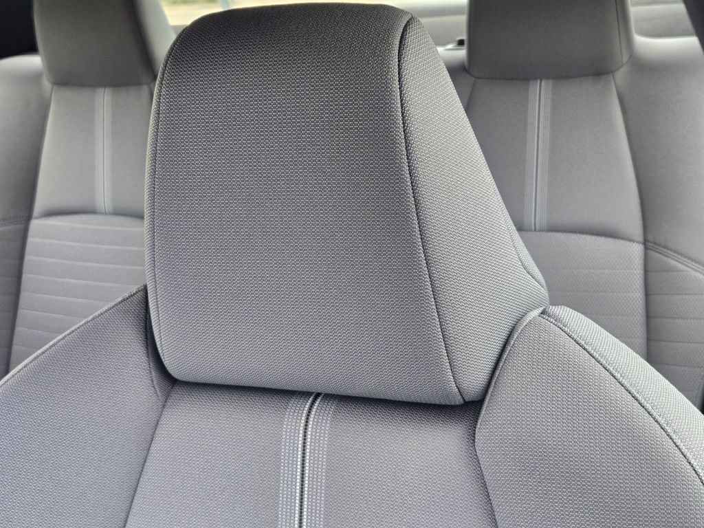 Used 2025 Toyota Corolla SE w/ SE Premium Package FWD image 16