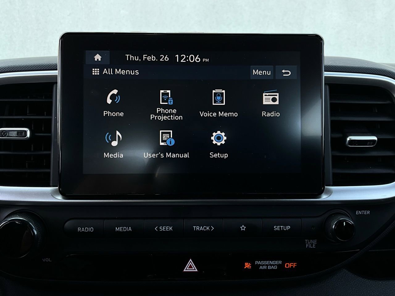 Used 2025 Hyundai Venue SEL image 30