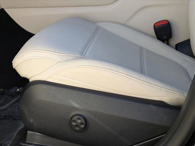 New 2026 Mercedes-Benz GLC 300 image 4