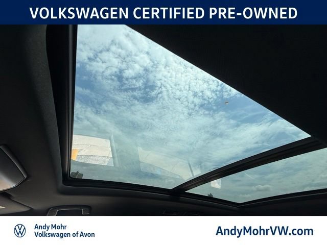 Used 2023 Volkswagen Atlas Cross Sport SEL R-Line AWD/4WD image 32