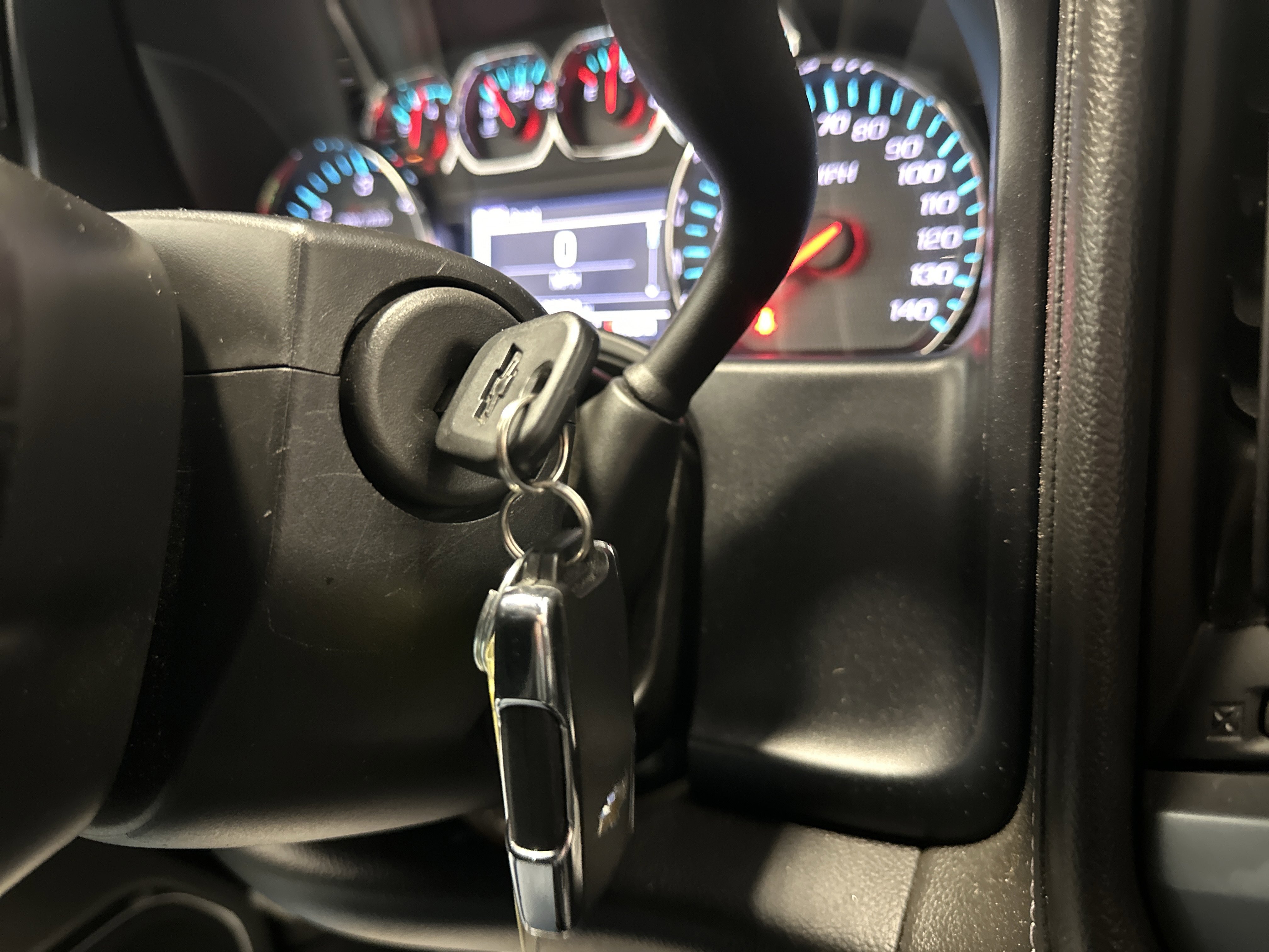 Used 2016 Chevrolet Silverado 1500 LTZ Z71 image 11