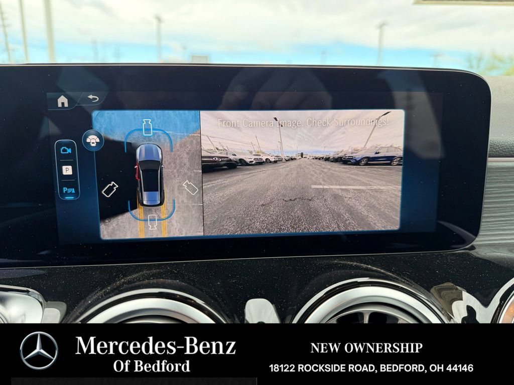 New 2026 Mercedes-Benz GLB 250 4MATIC image 16