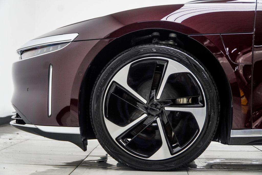 Used 2024 Lucid Air Touring AWD/4WD image 11