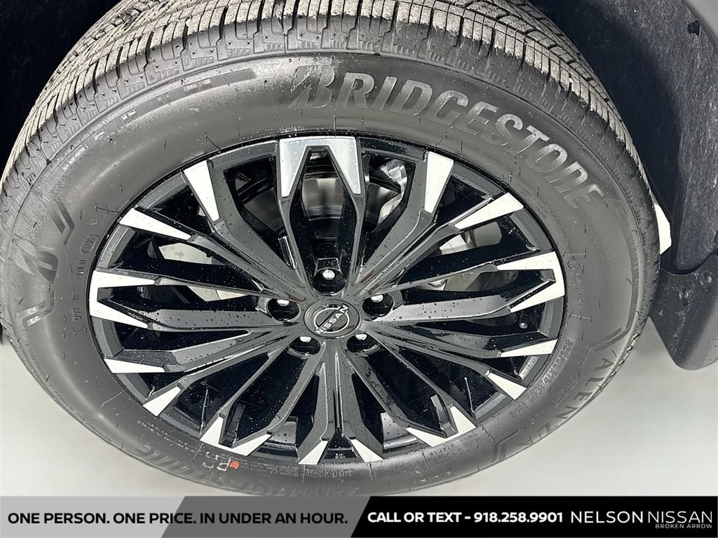 New 2026 Nissan Rogue Dark Armor FWD image 31