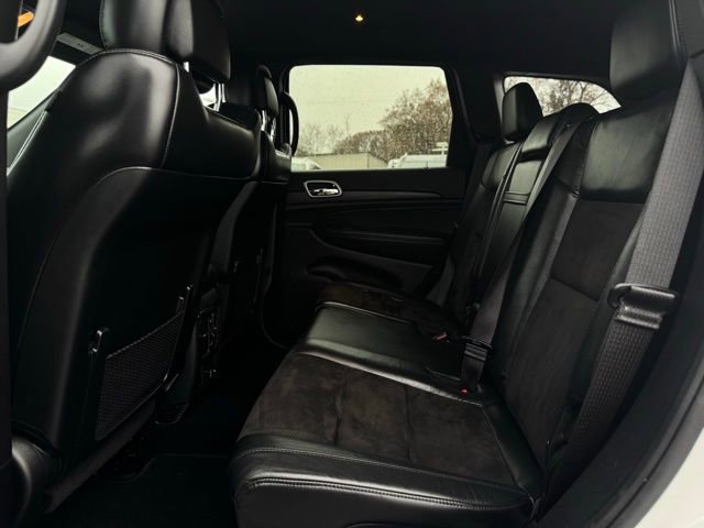 Used 2020 Jeep Grand Cherokee Altitude image 20