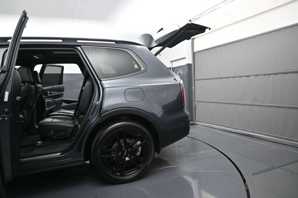 Used 2024 Kia Telluride SX X-Line AWD/4WD image 12
