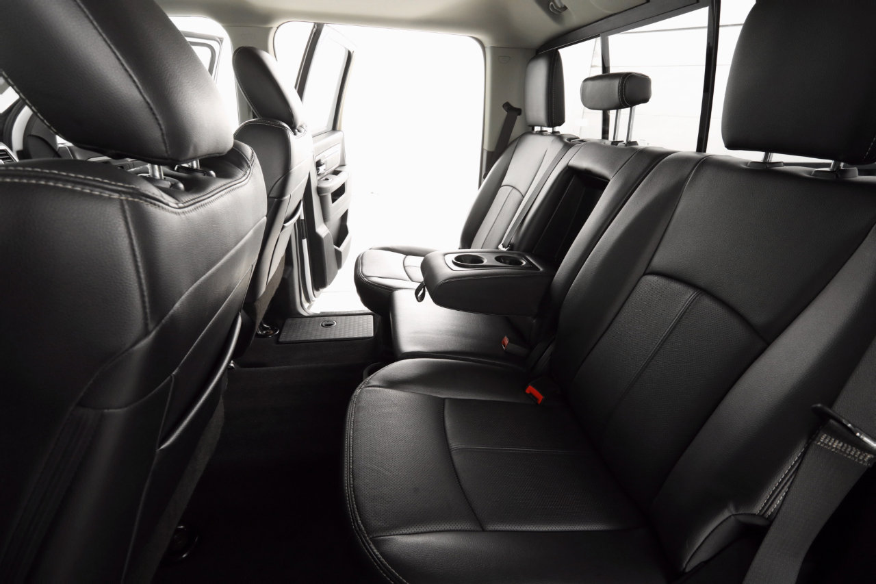 Used 2018 RAM 1500 Sport image 26