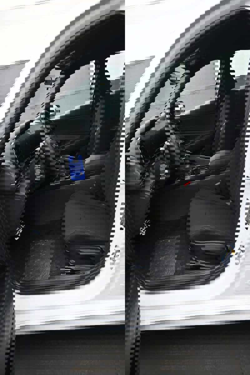 New 2026 Hyundai Elantra Sport image 11