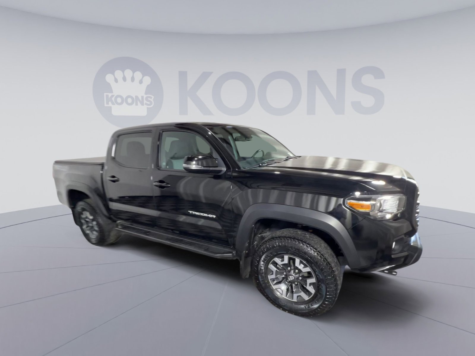 Used 2023 Toyota Tacoma TRD Off-Road AWD/4WD image 12