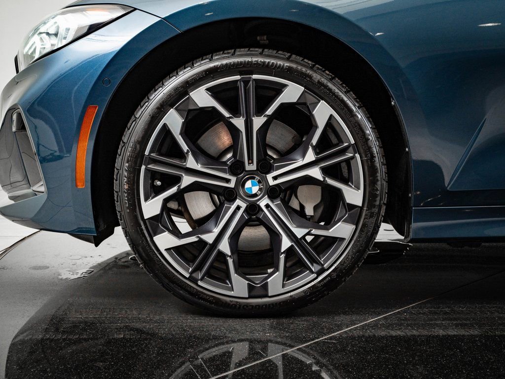 Certified 2025 BMW 330i xDrive Sedan image 13