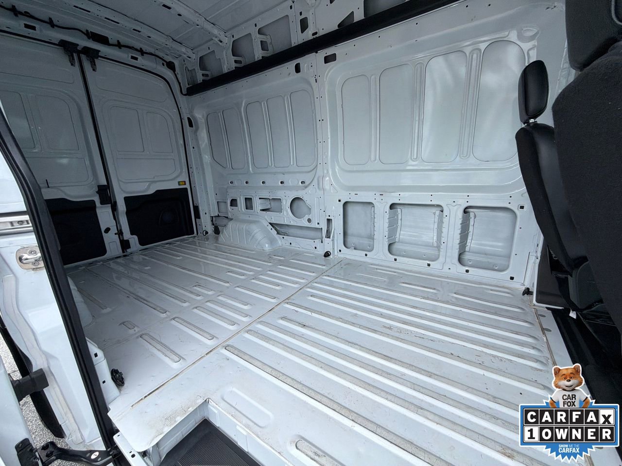 Used 2025 Ford Transit 250 148 High Roof RWD image 15