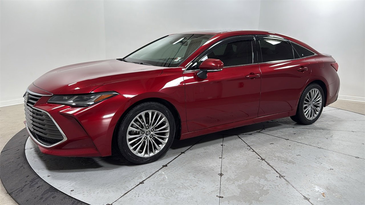 Used 2019 Toyota Avalon Limited w/ Advanced Safety Package