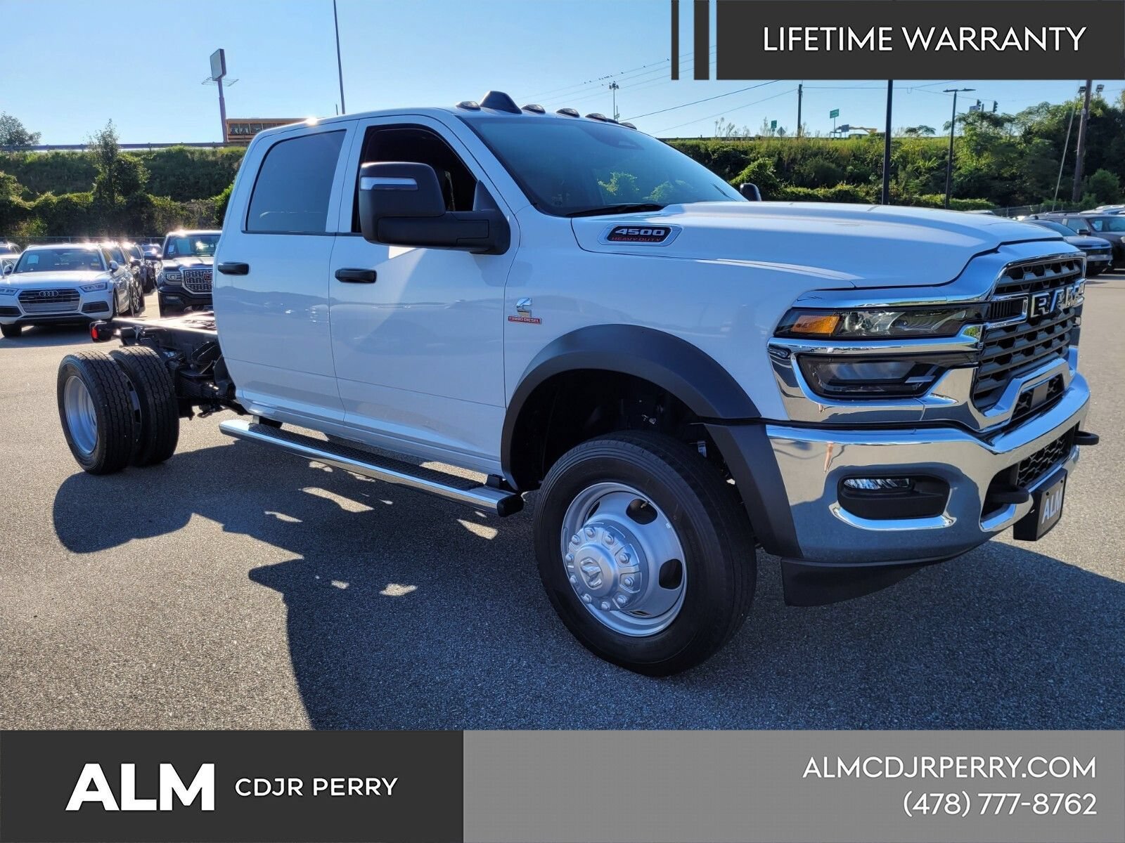 New 2025 RAM 4500 Tradesman w/ Safety Group AWD/4WD image 18