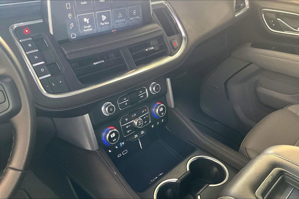 Used 2024 GMC Yukon SLT image 11