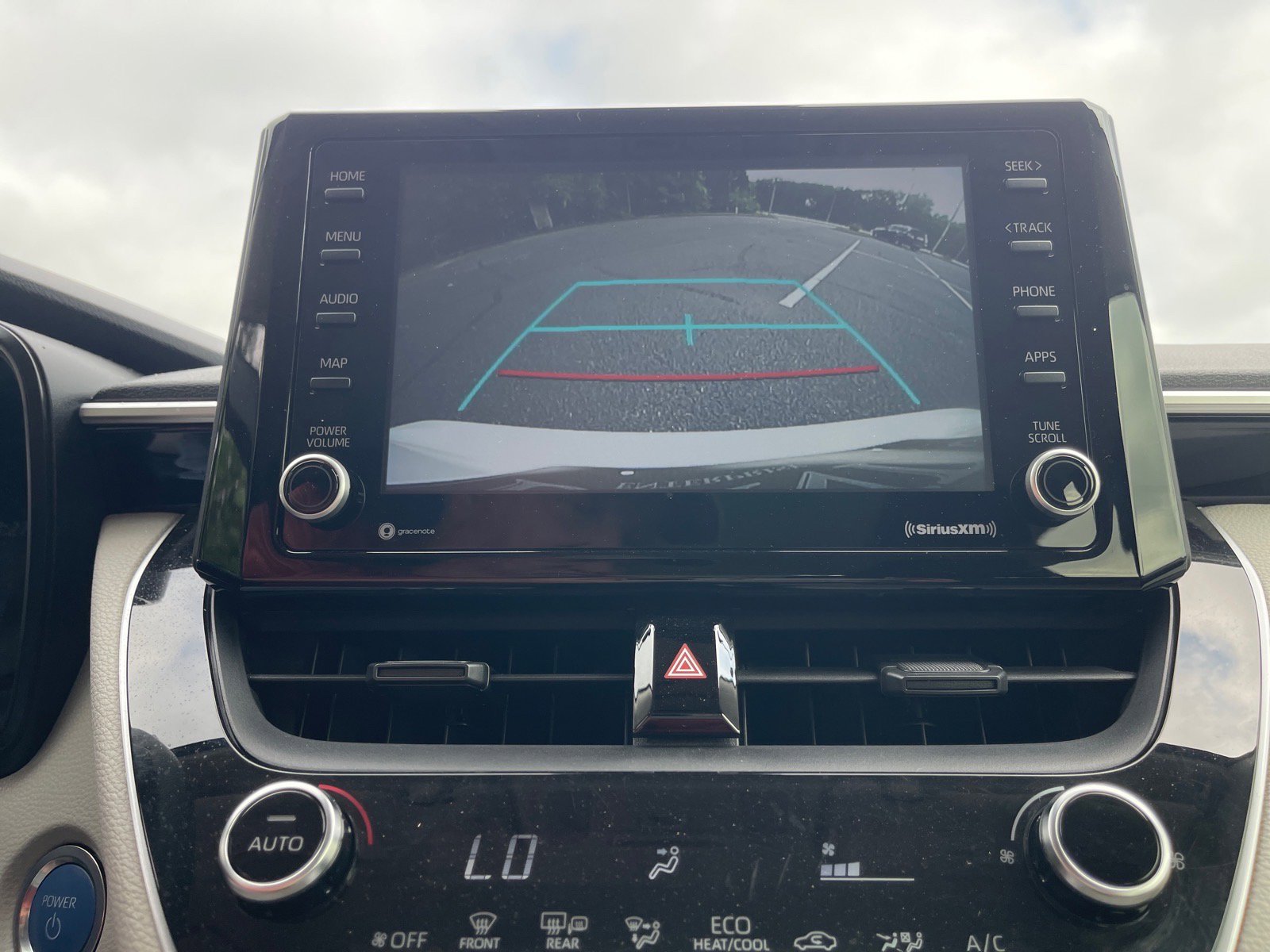 Used 2022 Toyota Corolla LE FWD image 6