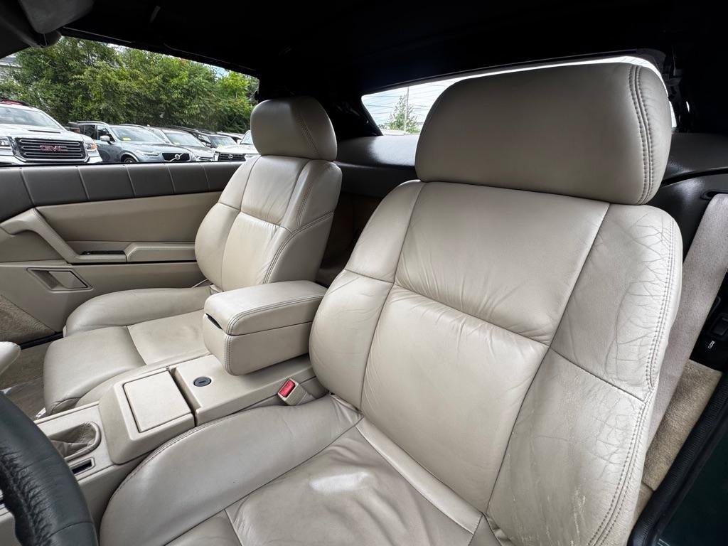 Used 1993 Cadillac Allante FWD image 9