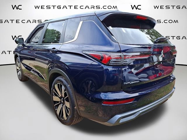 New 2025 Mitsubishi Outlander SE image 4