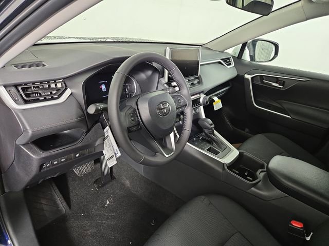 New 2025 Toyota RAV4 XLE image 15