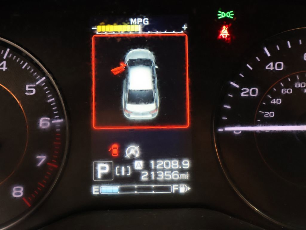 Used 2023 Subaru Crosstrek 2.0i Premium image 40