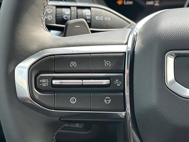 New 2026 GMC Yukon Denali w/ Denali Reserve Package AWD/4WD image 31