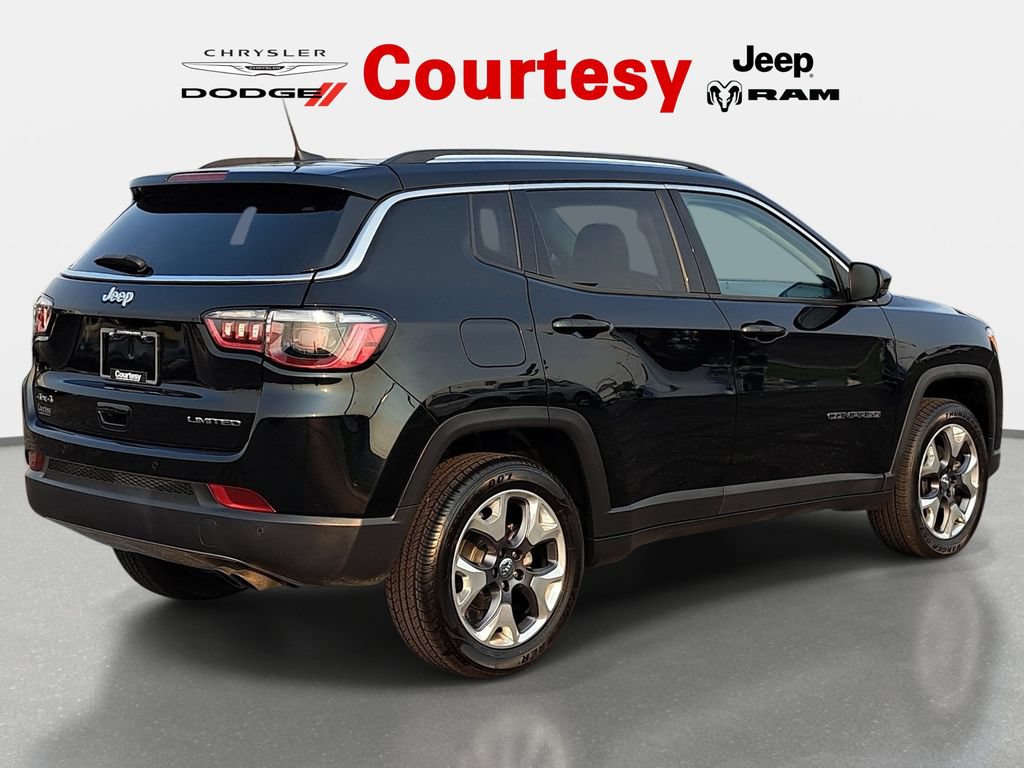 Used 2021 Jeep Compass Limited AWD/4WD image 4