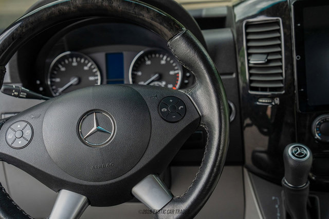 Used 2017 Mercedes-Benz Sprinter 3500 image 46