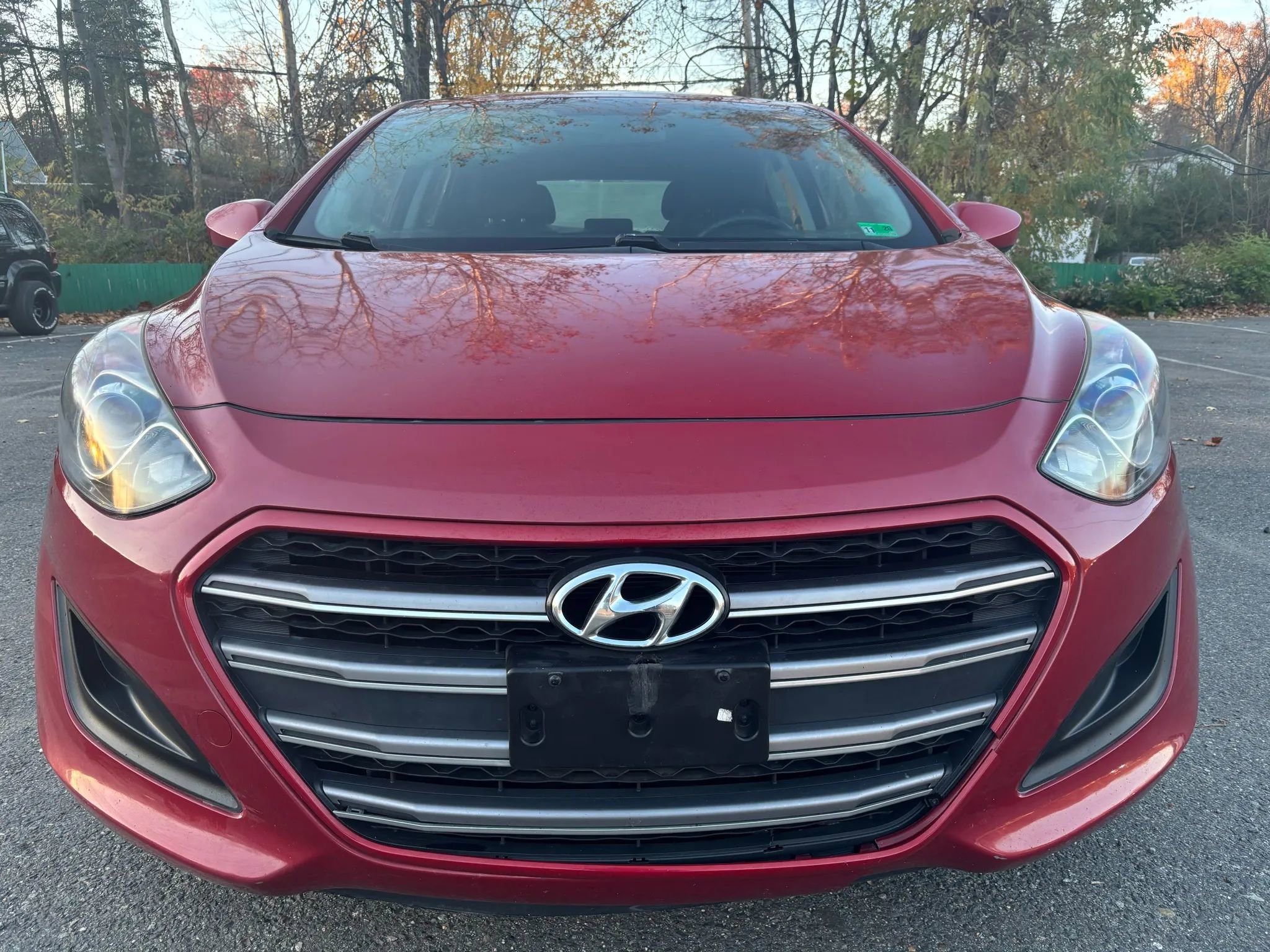 Used 2016 Hyundai Elantra GT image 2