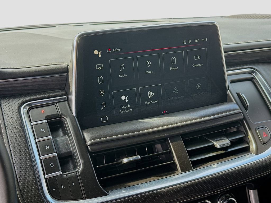 Used 2024 GMC Yukon XL SLT w/ SLT Luxury Package image 16