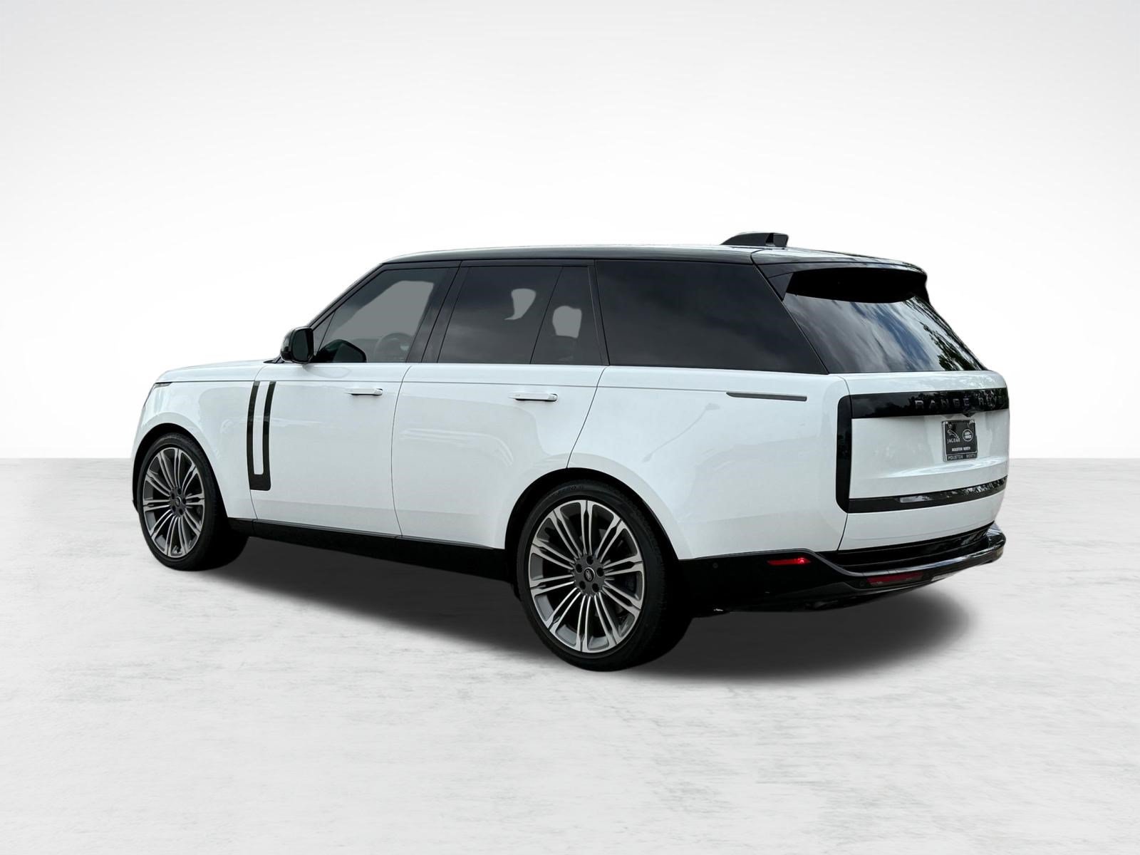 Certified 2024 Land Rover Range Rover SE AWD/4WD image 3
