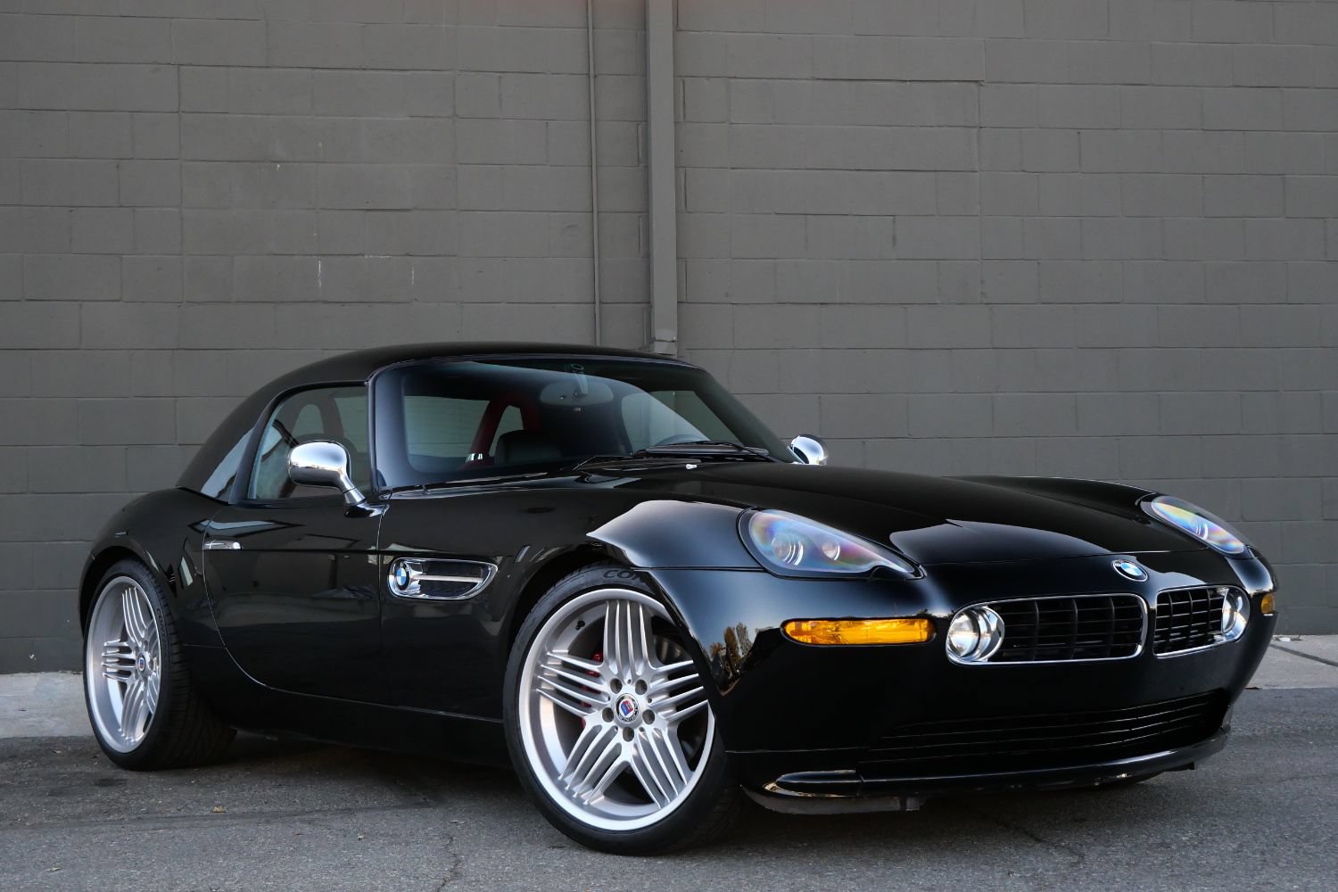 Used 2001 BMW Z8 RWD image 50