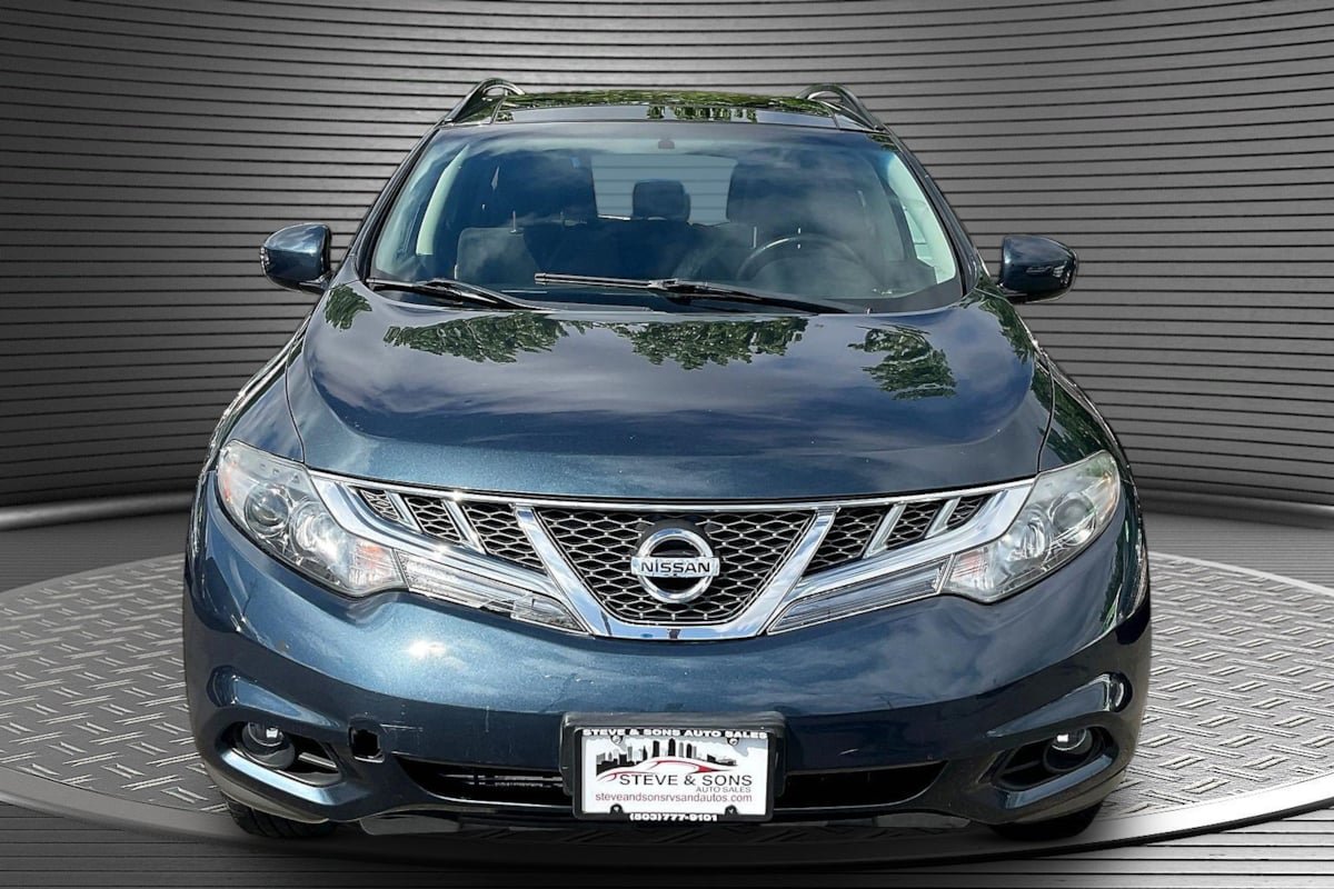 Used 2012 Nissan Murano SV AWD/4WD image 2