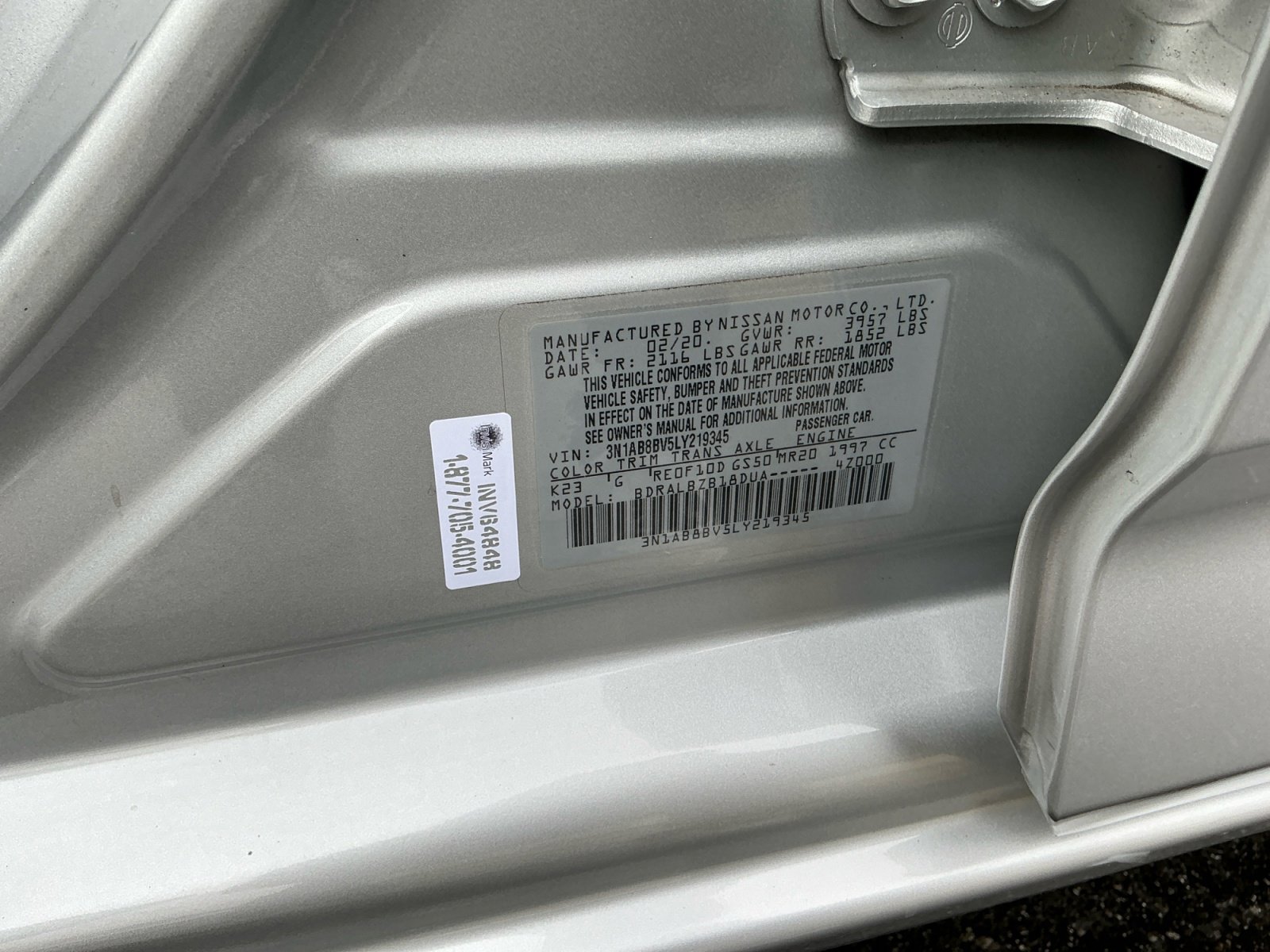 Used 2020 Nissan Sentra S image 17