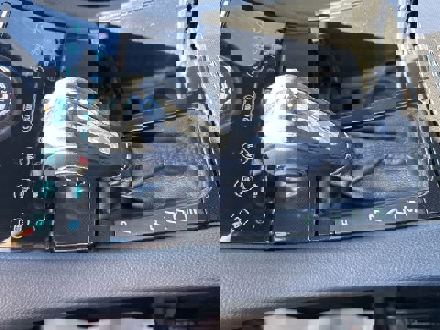 Used 2017 Ford Taurus Limited FWD image 20