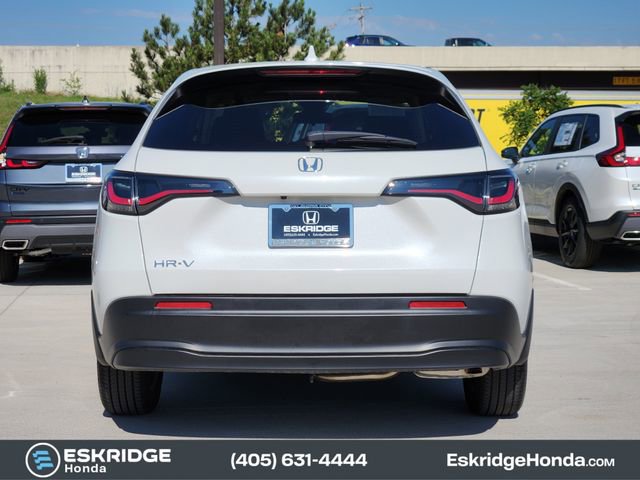 Certified 2026 Honda HR-V LX image 6