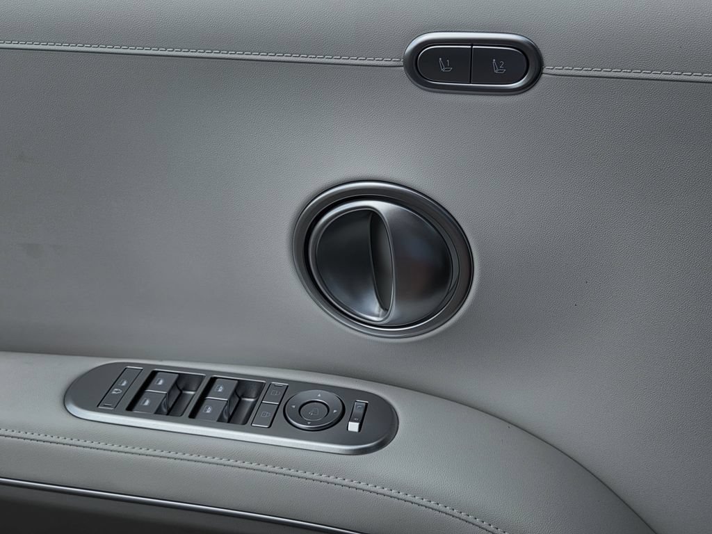 New 2026 Hyundai Palisade SEL Premium FWD image 16
