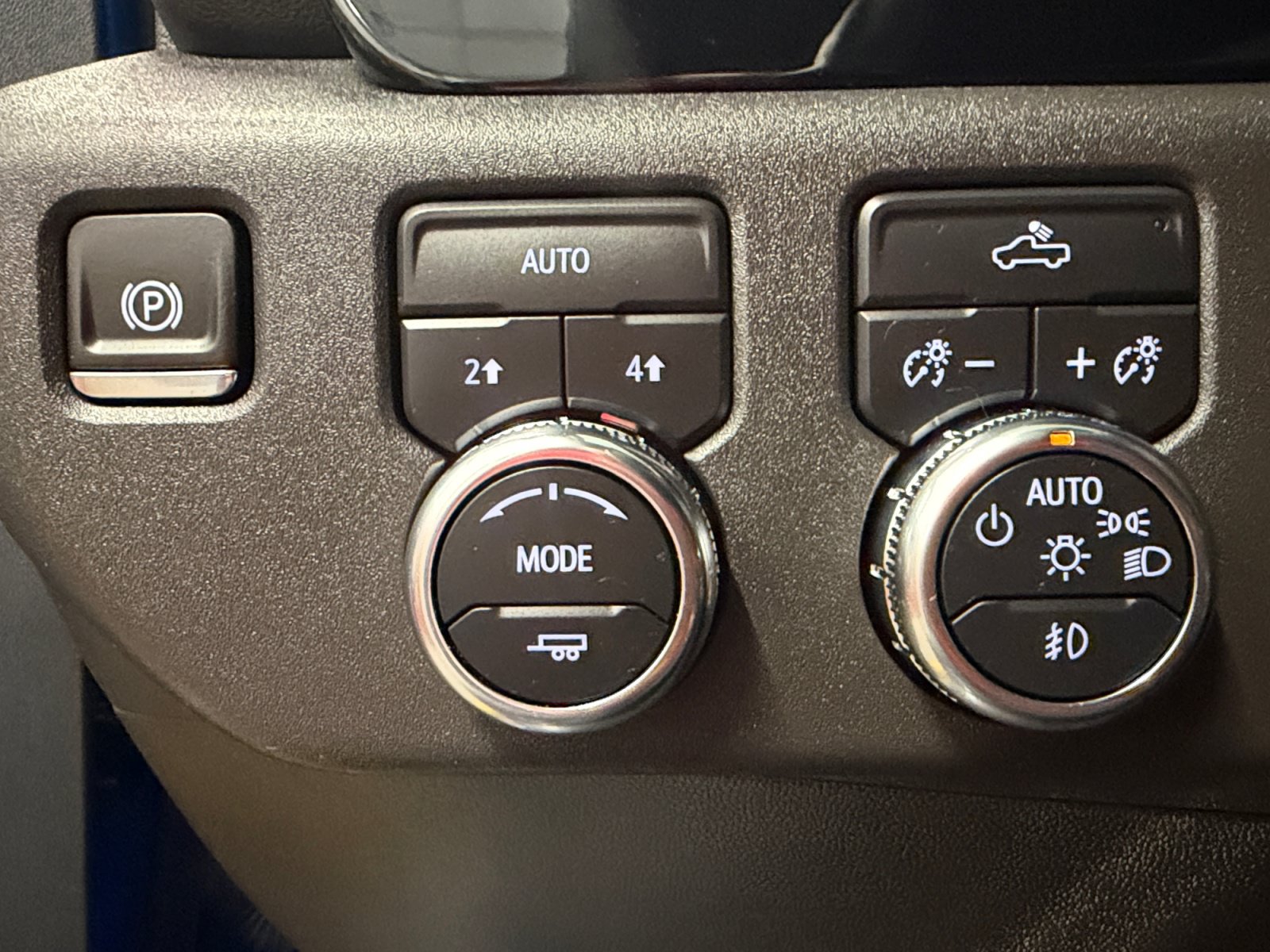 Used 2024 GMC Sierra 1500 Elevation AWD/4WD image 28