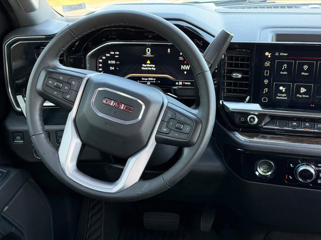 Used 2024 GMC Sierra 1500 Elevation image 12