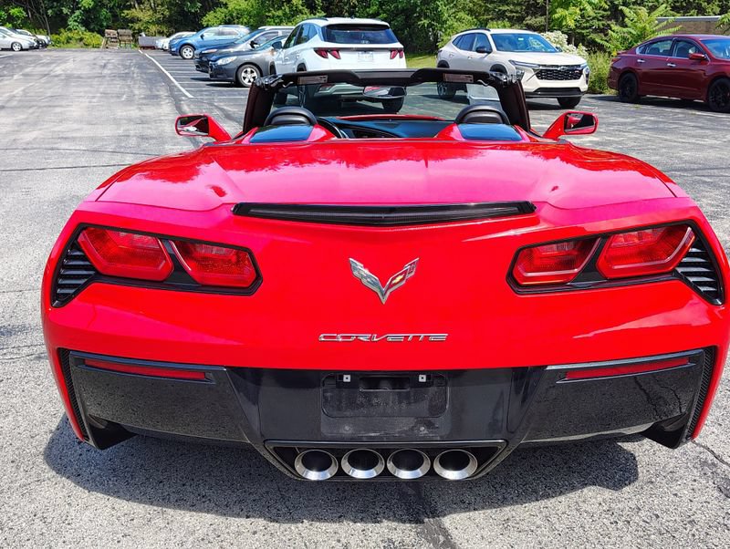 Used 2017 Chevrolet Corvette Stingray Convertible w/ 1LT RWD image 8