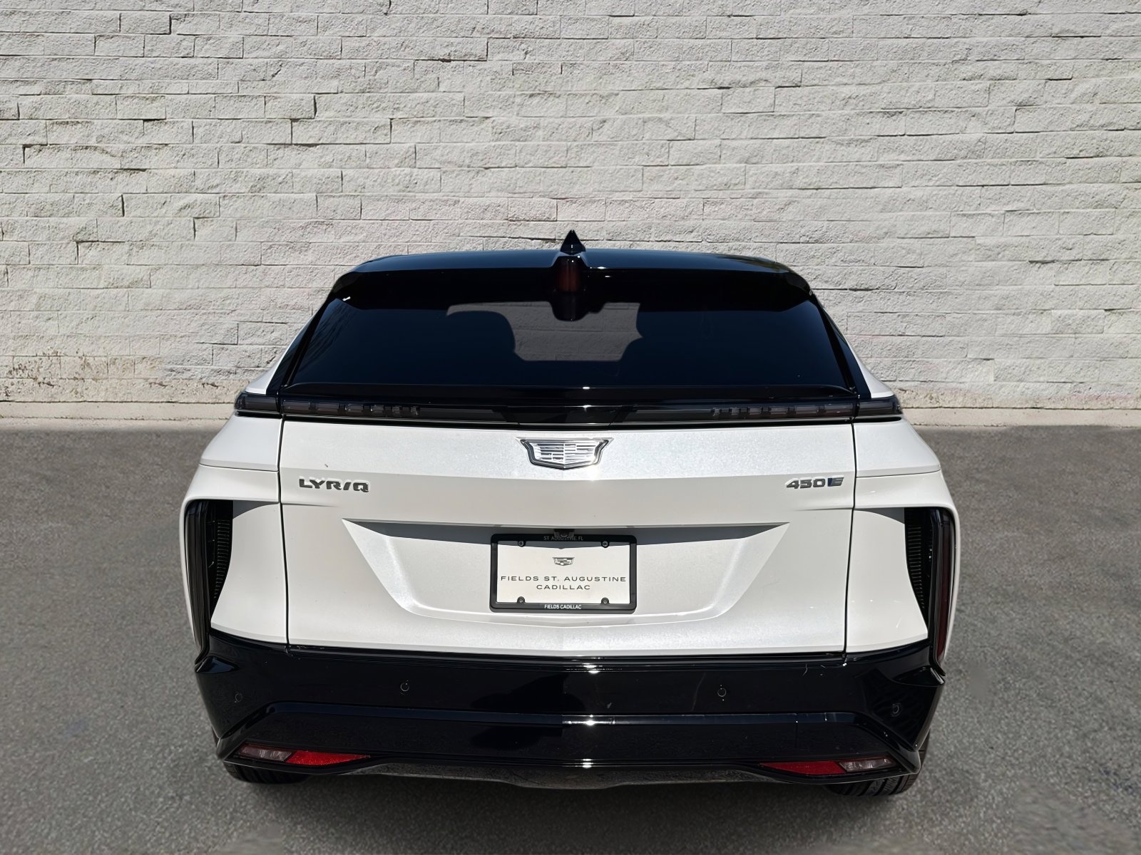 New 2025 Cadillac Lyriq Sport image 6