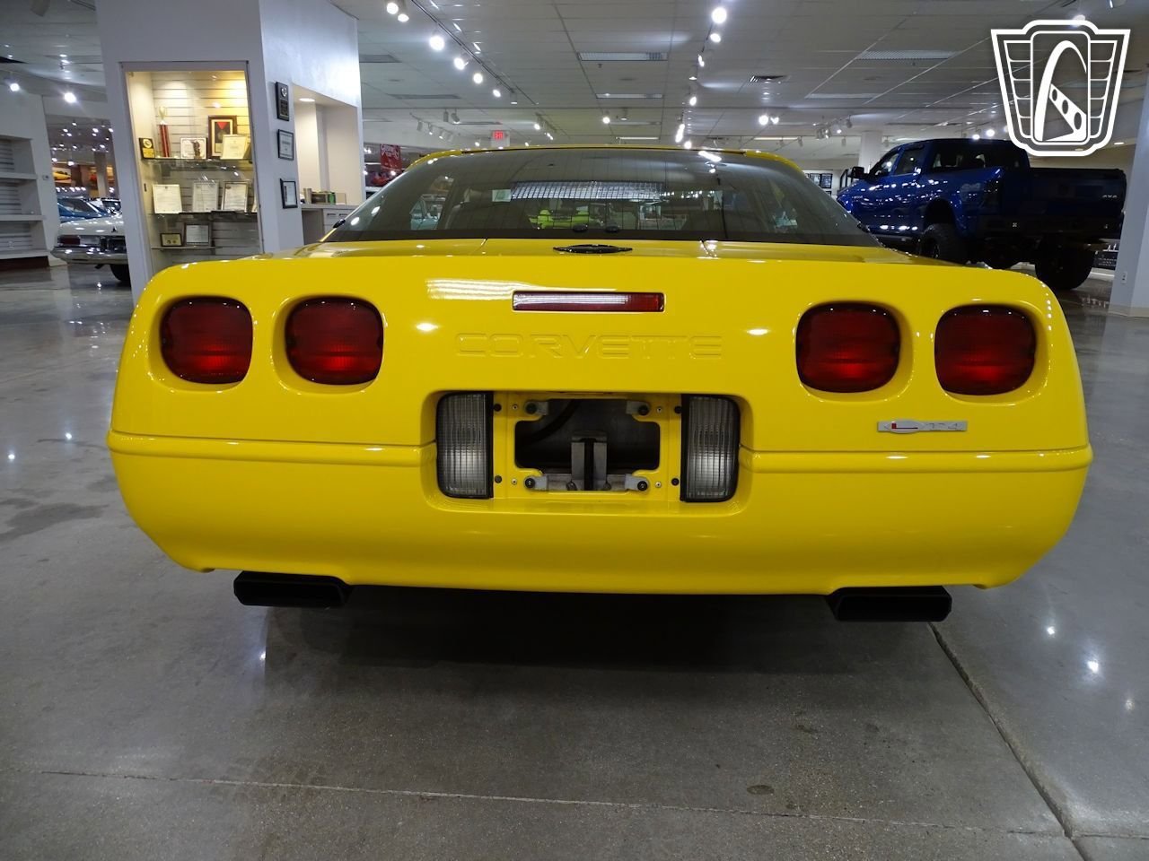 Used 1996 Chevrolet Corvette Coupe RWD image 13