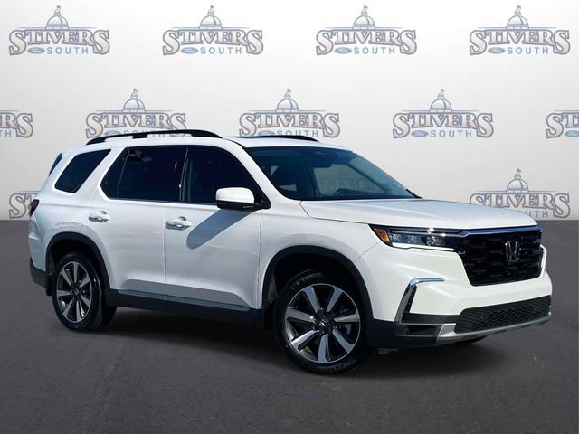 Used 2025 Honda Pilot Touring video 1